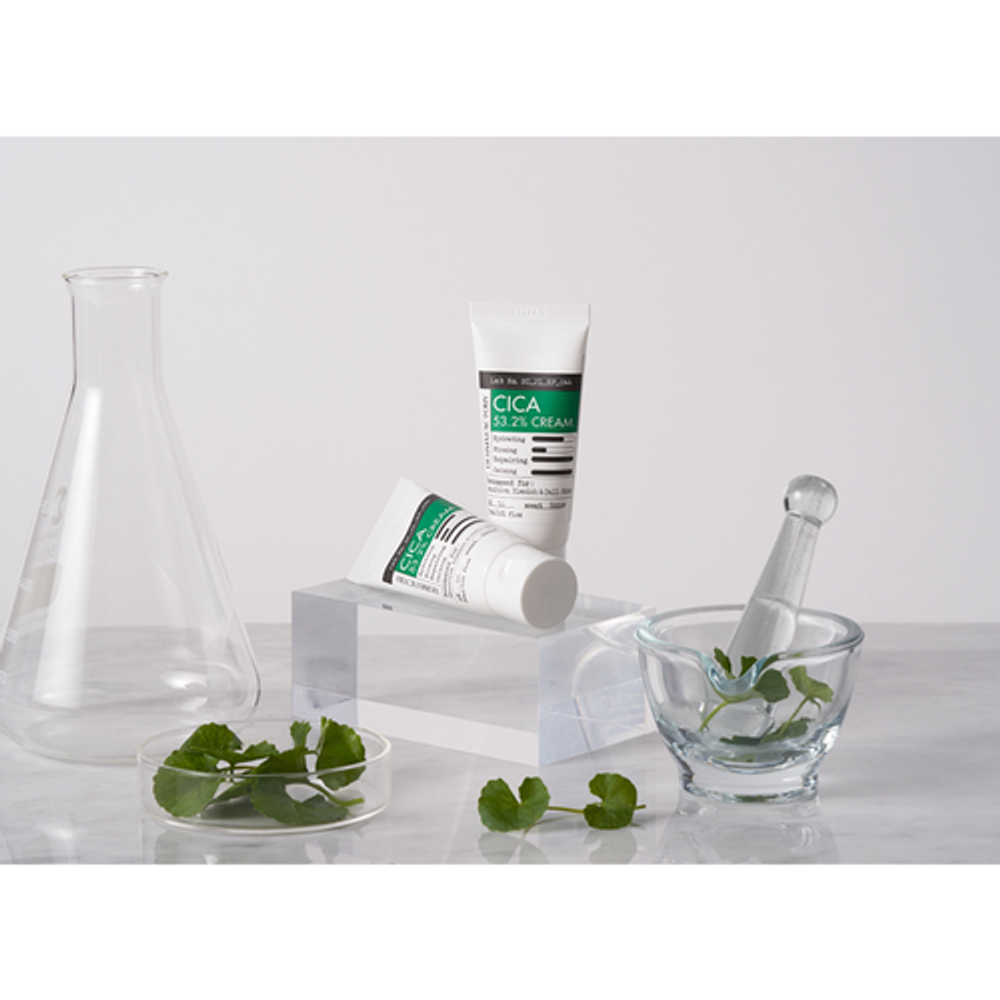 Derma Factory Крем для лица увлажняющий с экстрактом центеллы - Cica 53.2% cream, 30мл