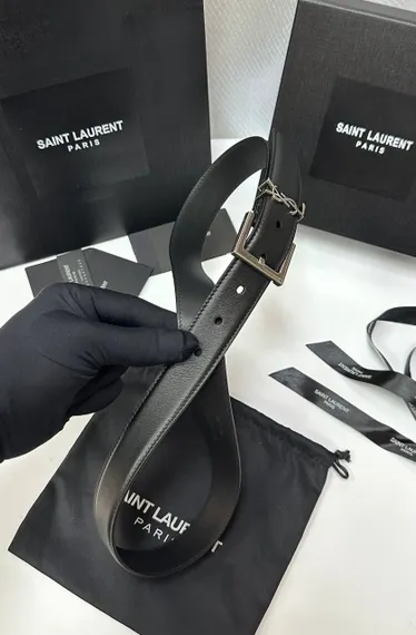 Ремень SAINT LAURENT с пряжкой CASSANDRE из гладкой кожи