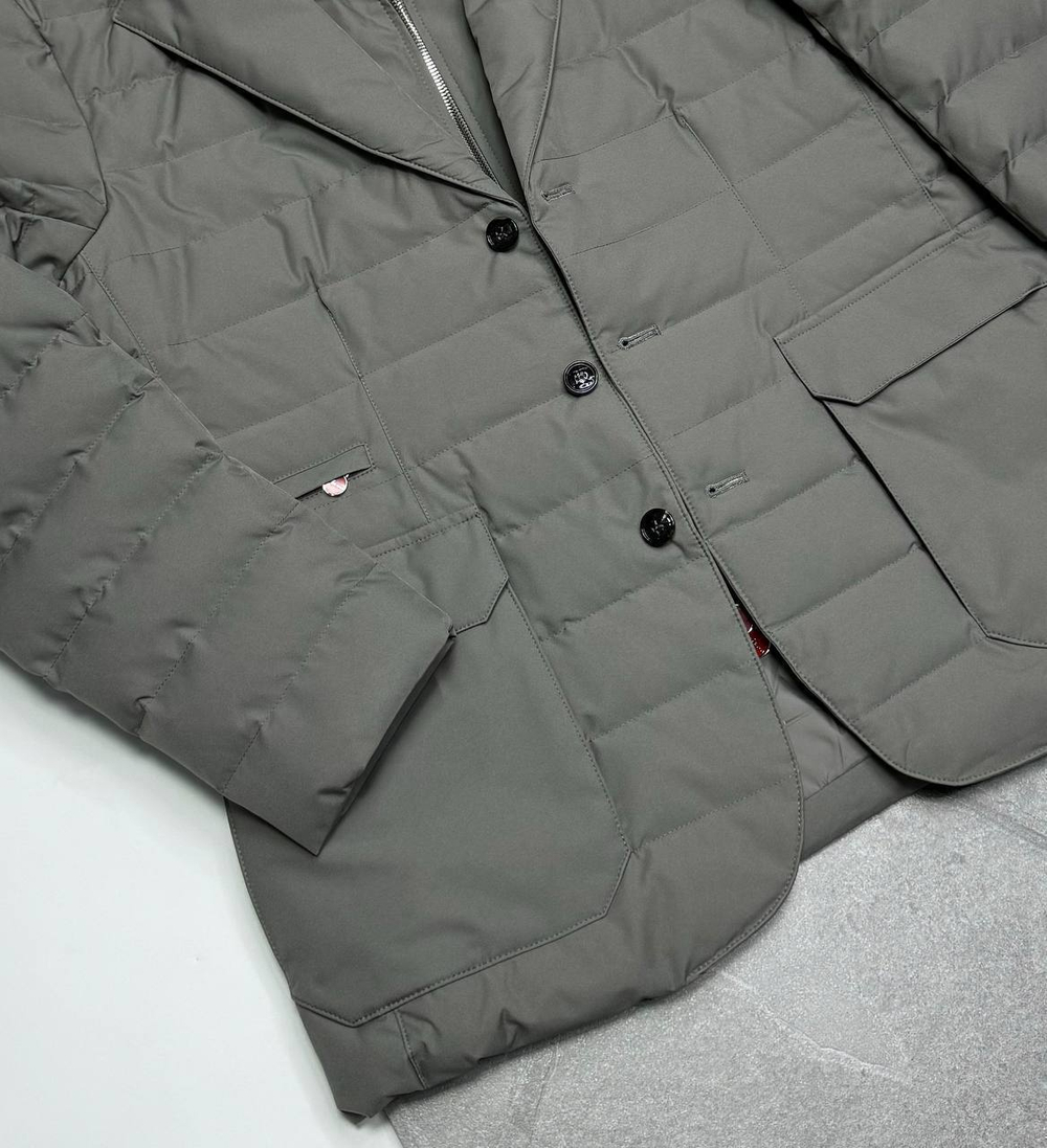 Пуховик Kiton