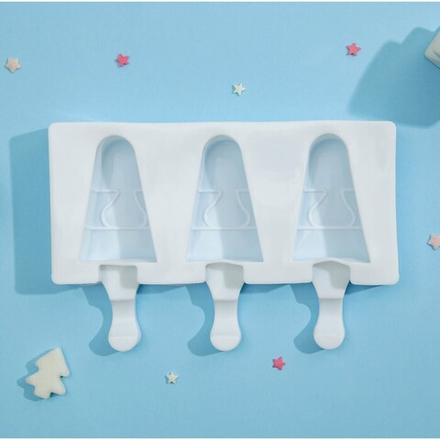 Силиконовая форма новогодняя для мороженого и леденцов "Ёлки"