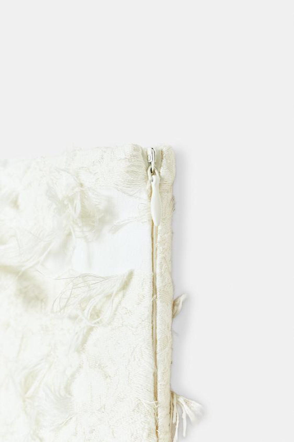 ZARA ЮБКА МИДИ ИЗ РЕЛЬЕФНОЙ ТКАНИ — ZW COLLECTION, ЭКРЮ