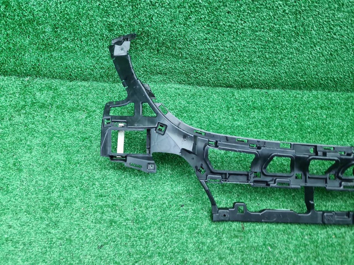 Кронштейн бампера Mercedes GLE c292 (15-19) AMG