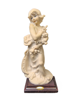 Статуэтка "Девочка с яблоневой веткой" Capodimonte