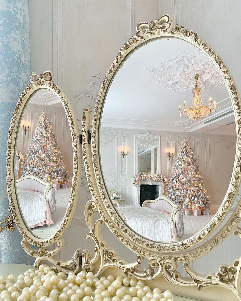 Заснеженная елка «Камчатская» (Литая+пвх) 4 м