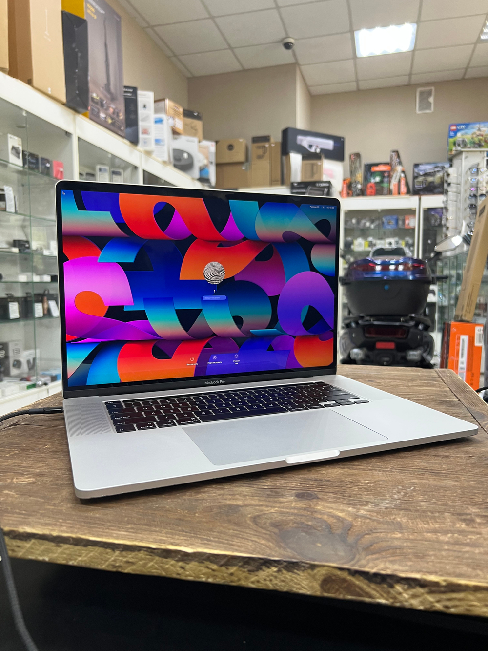 Б/У MacBook Pro 16 2019 i9/16/1Tb