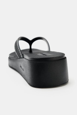 ZARA X HAVAIANAS ® САНДАЛИИ НА ПЛАТФОРМЕ, ЧЕРНЫЙ