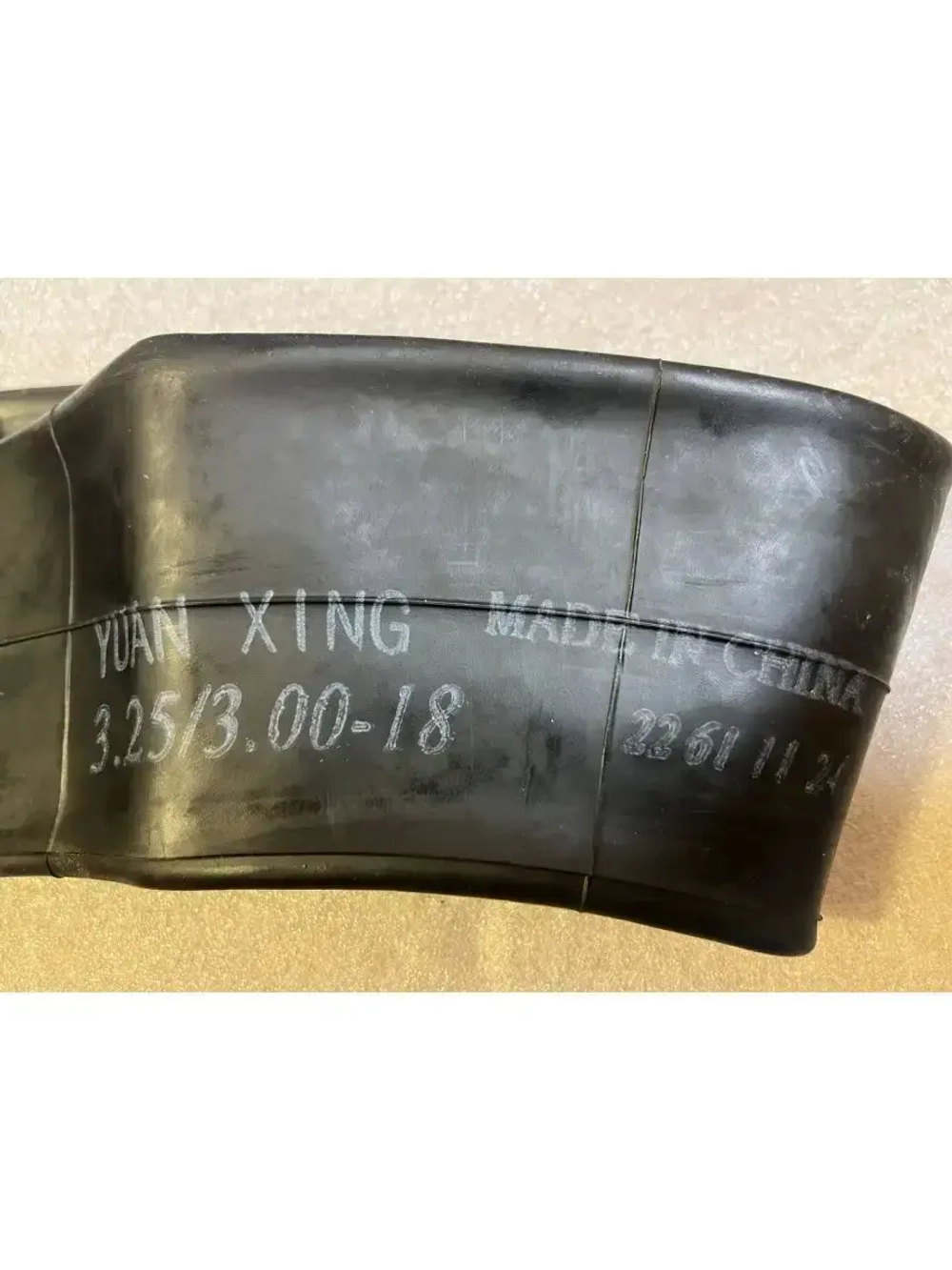 Камера мотоцикла R-18 3,00-3,25 задняя для эндуро