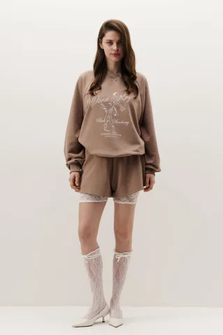 Шорты из футера укороченные сбоку цвета капучино