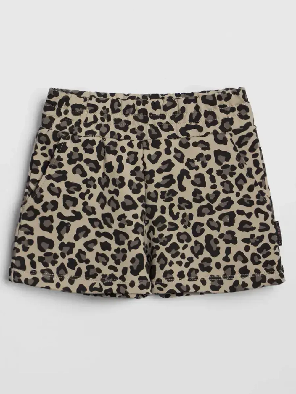 Костюм для девочки с шортами