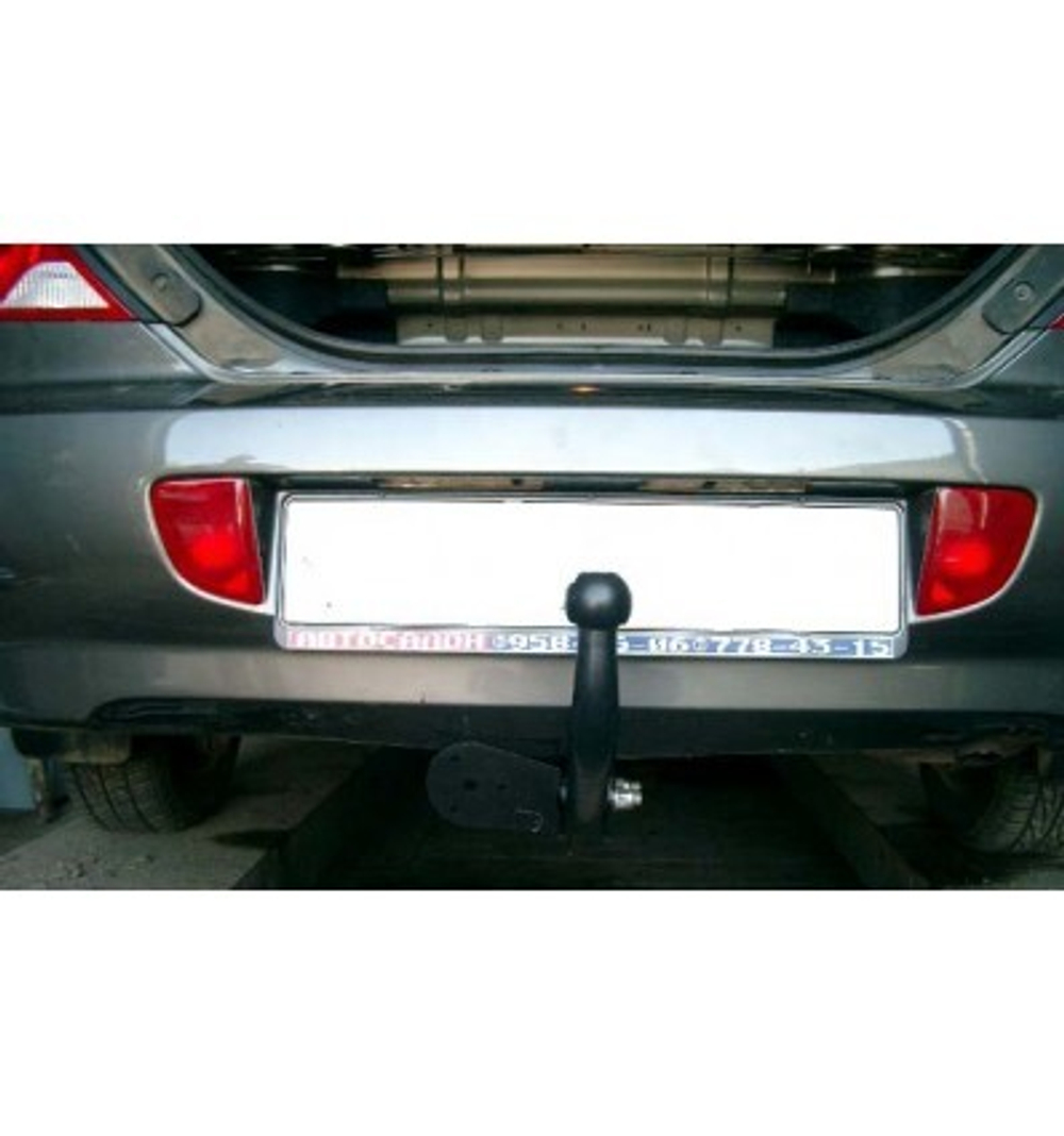 Фаркоп Kia Spectra седан 2004-2009, условно-съемный,(без электрики) Трейлер.7320