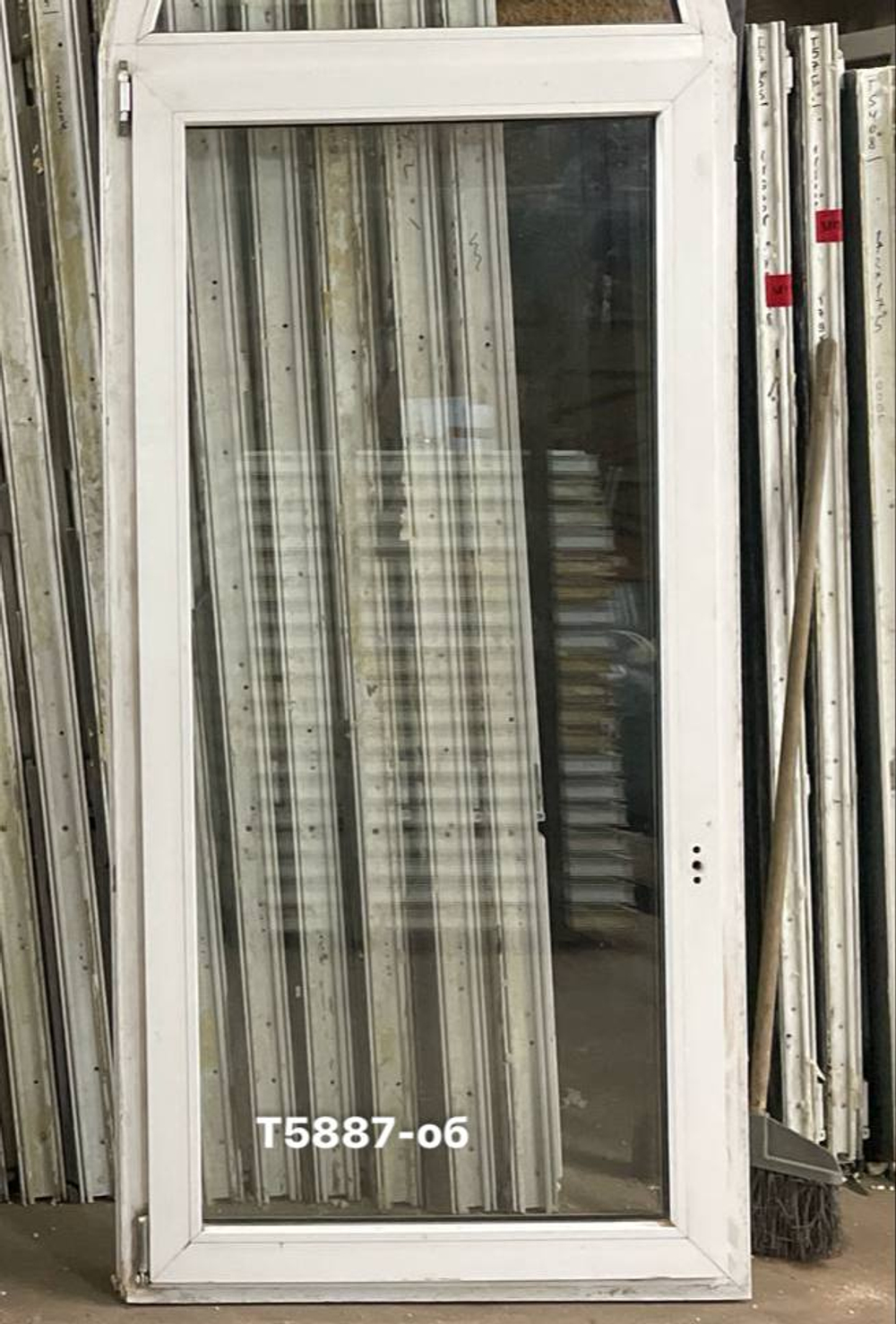 Окно Пластиковое Б/У Арочное 222 (181) (в) х 89(ш)