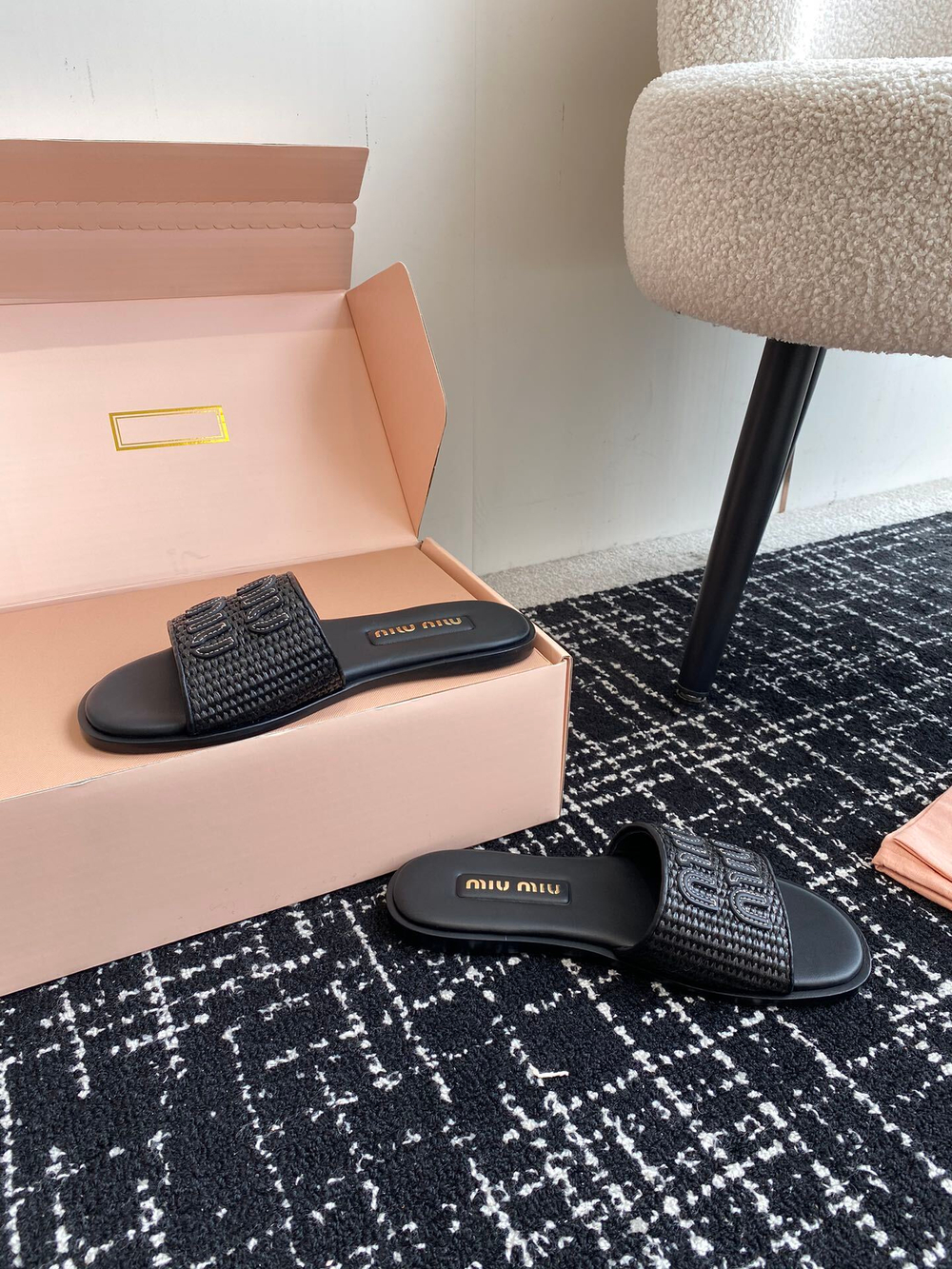 Miu Miu Slide (2 colors)