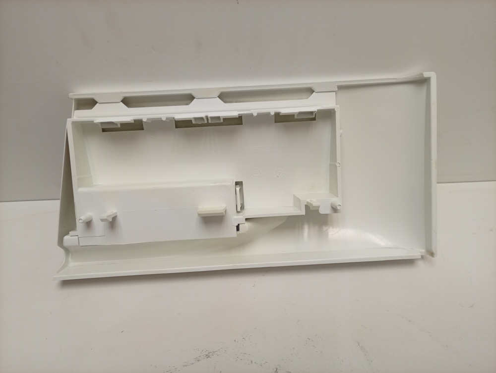 FE925N кт21 Крышка бункера для стиральных машин Zanussi 132039200 б/у