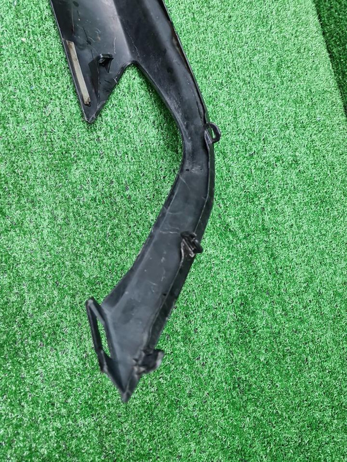 Накладка заднего бампера правая Lexus RX 4 (15-19)