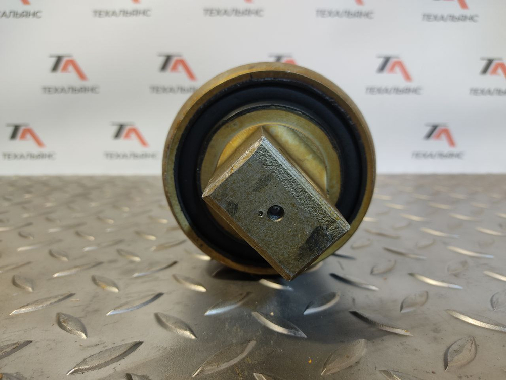 Сайлентблок 15049695