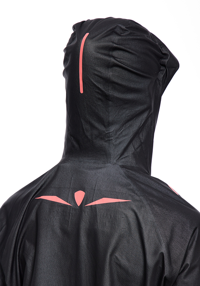 КУРТКА ЖЕНСКАЯ RAIN JACKET X | BLACK PINK