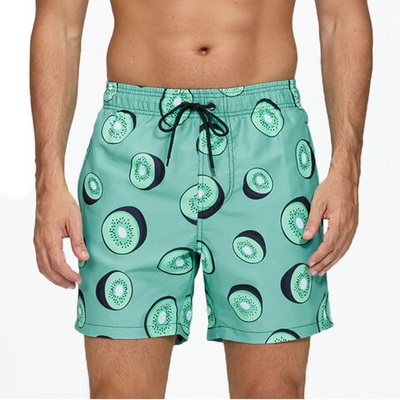 Зеленые мужские шорты с принтом в виде киви (Размер: M) (Цвет: зеленый)