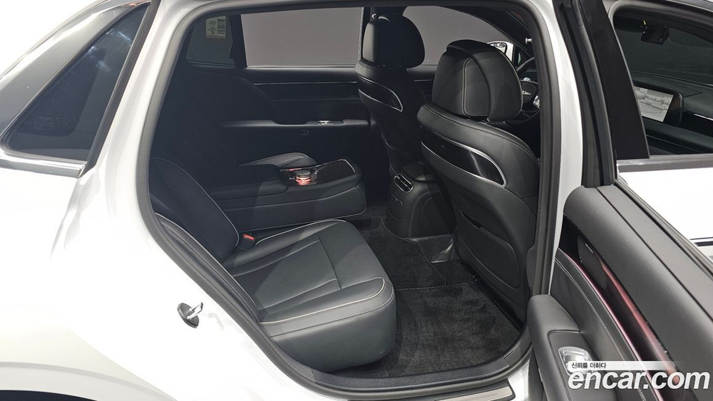 Genesis G90 (RS4) Бензин 3.5 Turbo 2WD (07.2023)