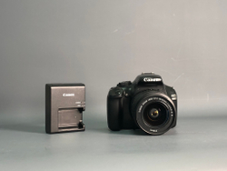 Canon 1100d+18-55 11.000 кадров