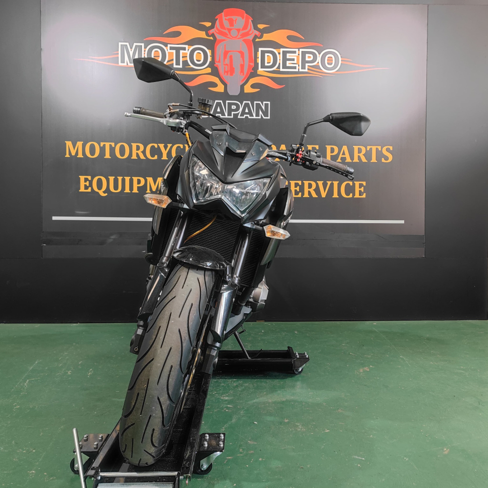 Kawasaki Z800 , 2013
