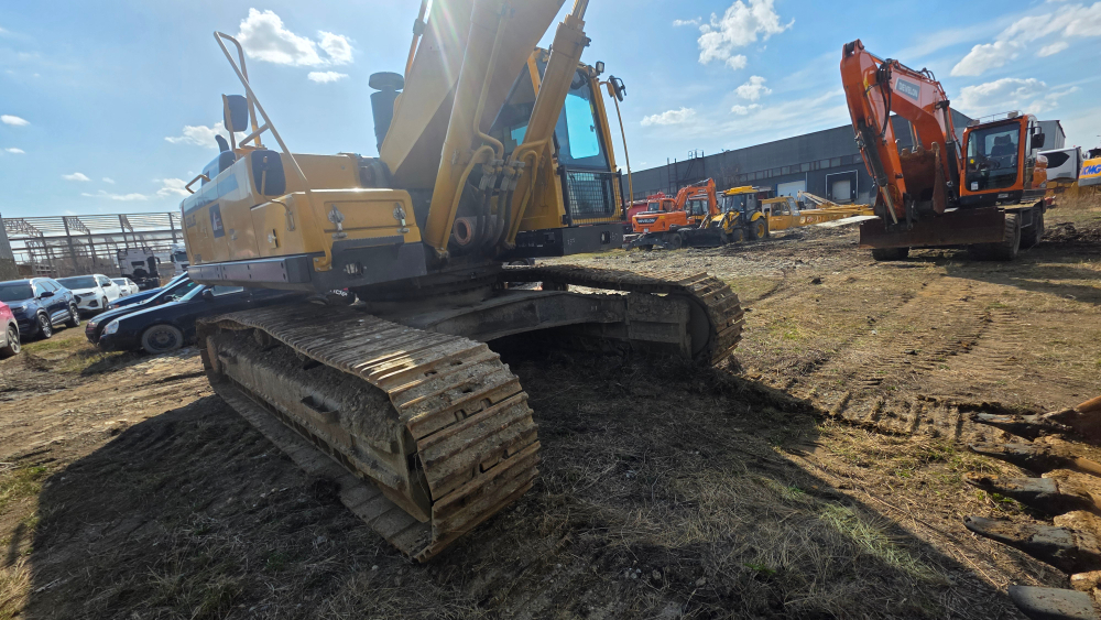 SDLG E6400 Экскаватор E6400F (Дизельный, 12,8 л, 333 л.с., АТ)