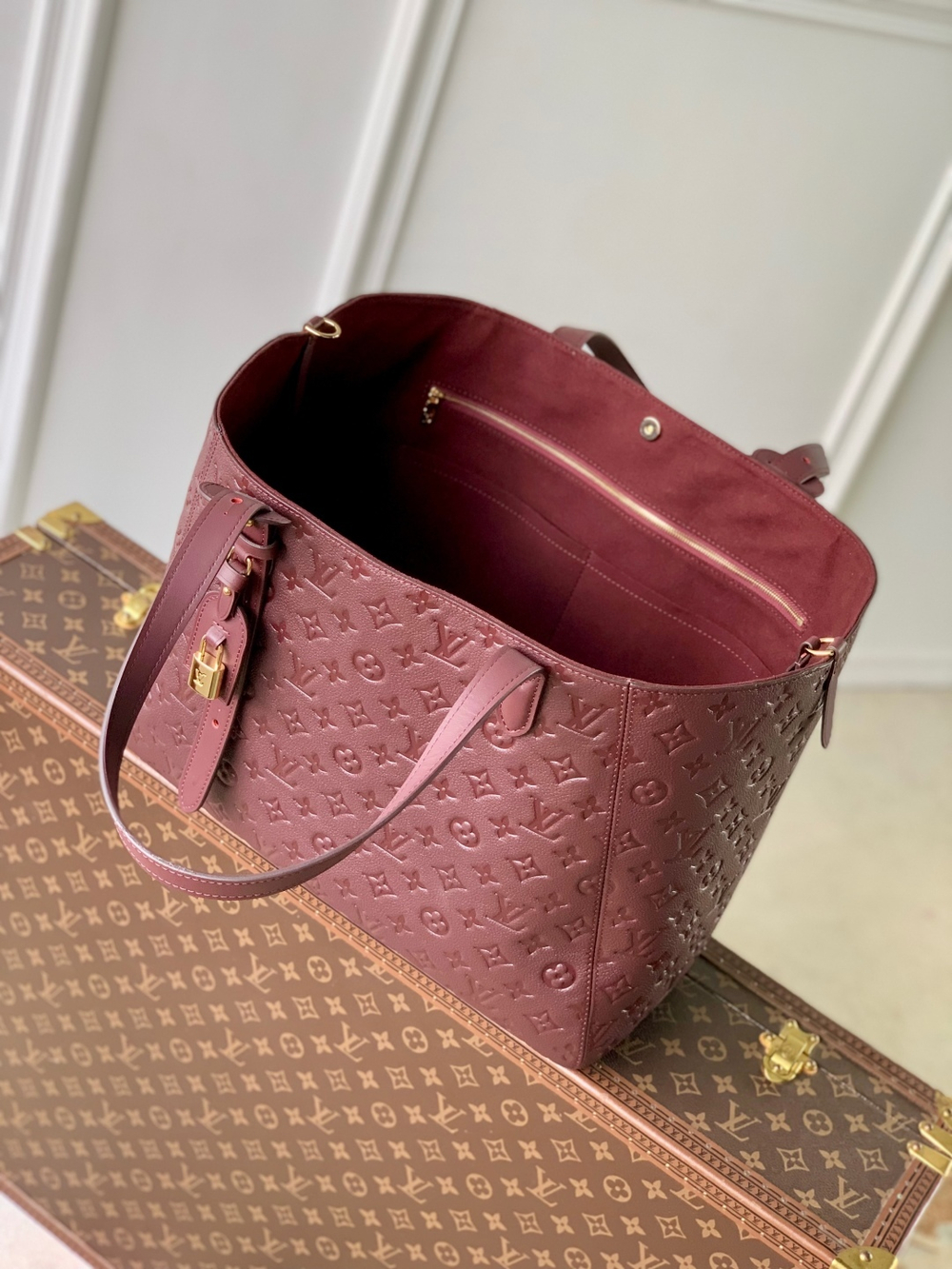 Louis Vuitton All In One MM