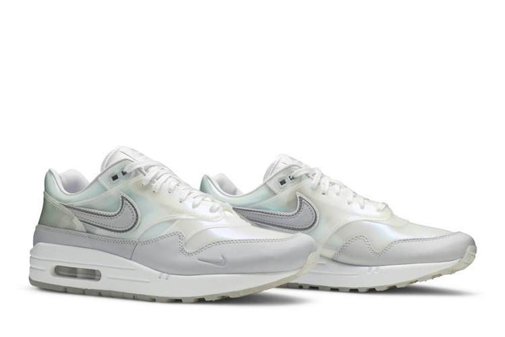 Кроссовки Nike Air Max 1 Snkrs Day (Женская размерная сетка)