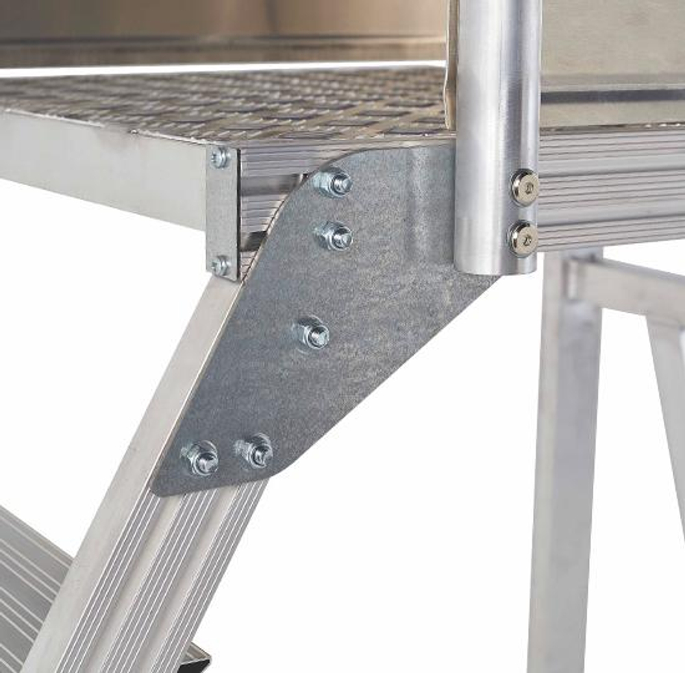 Вышка - стремянка разборная на колесах (300кг+150кг) MEGAL ВС3-3.0