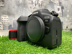 Canon EOS R6