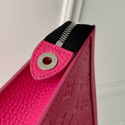 Louis Vuitton Pochette Voyage MM