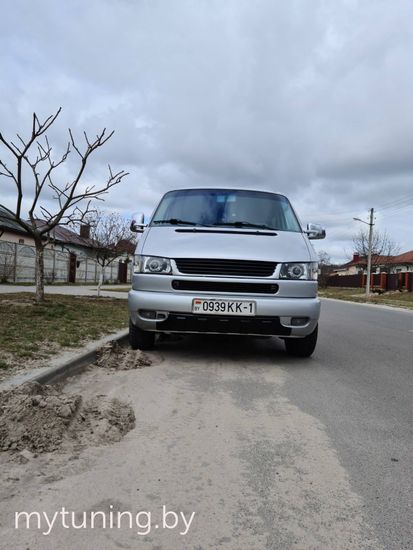 Решетка радиатора BLACK для VW T4 косой