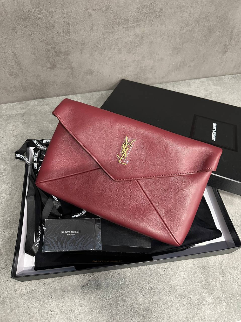Сумка Yves Saint Laurent