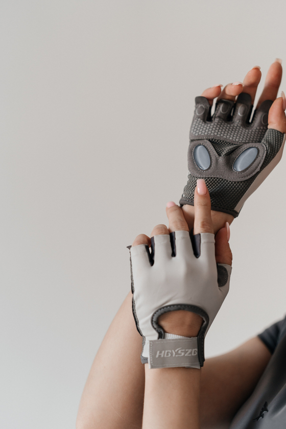 ПЕРЧАТКИ HAWK (cерые)