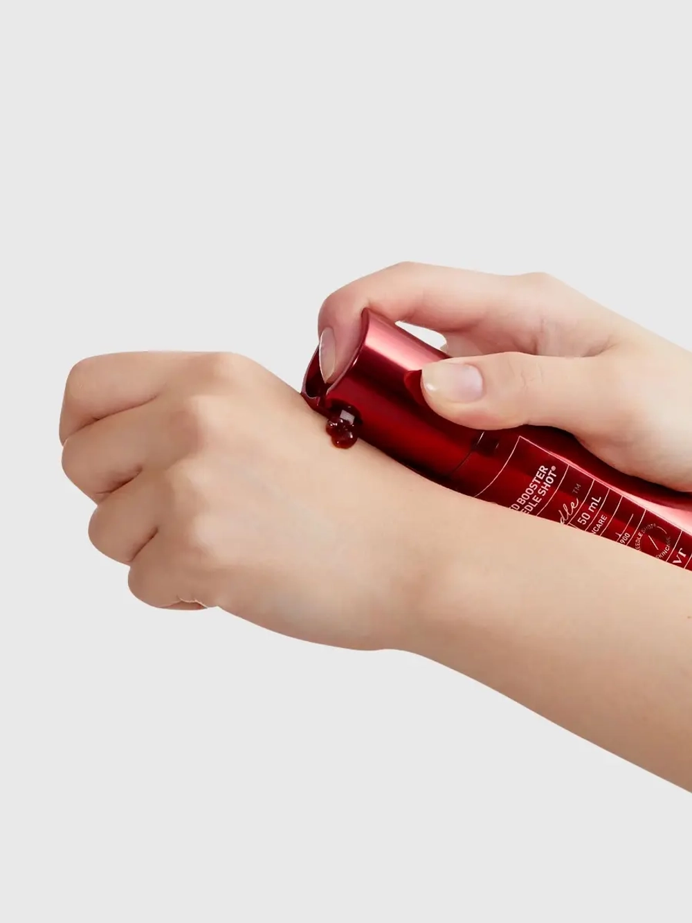 VT Cosmetics Антивозрастная сыворотка с микроиглами «Кровь дракона» Red Booster Reedle Shot 300 50 мл