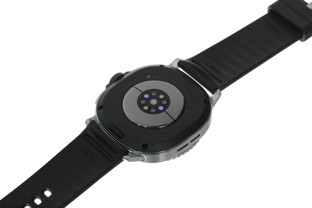 Смарт-часы Samsung Galaxy Watch 8 Classic LTE Watch 8,  46мм,  1.34",  с SIM,  черный/серебристый