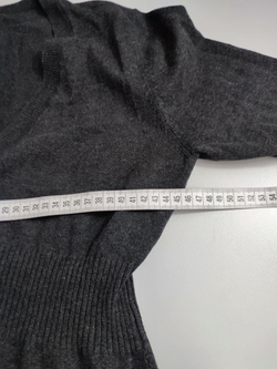 Джемпер интересный 46 размер