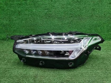 Фара левая Volvo XC90 2 (2014-2019) LED