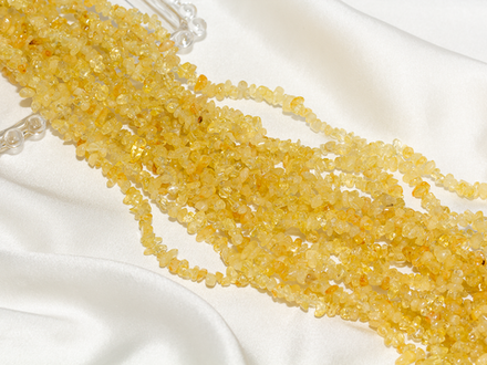 Нить бусины из цитрина 5-7мм (галька)