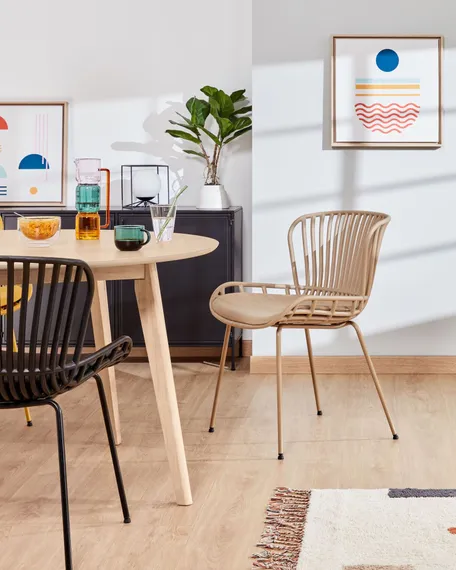 Стул Surpik бежевый | La Forma | Испания | Купить в Hallberg.ru