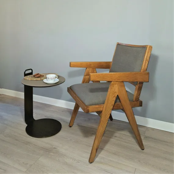 Приставной журнальный столик Beam