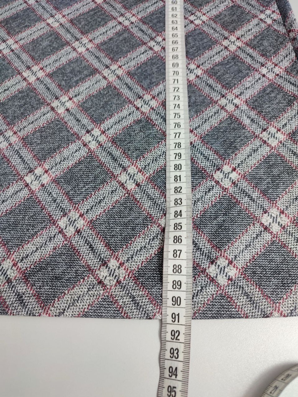 Платье Deniza серое в клетку 44 размер