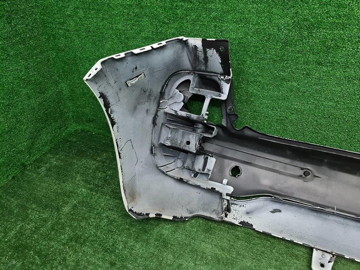 Бампер задний Citroen C3 Picasso (2008-2017)