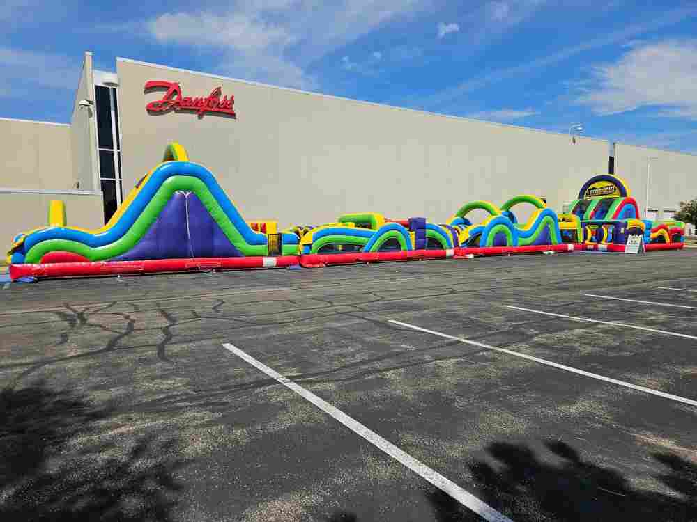 Коммерческая надувная полоса препятствий «Лазурная волна», 18×3×3 м