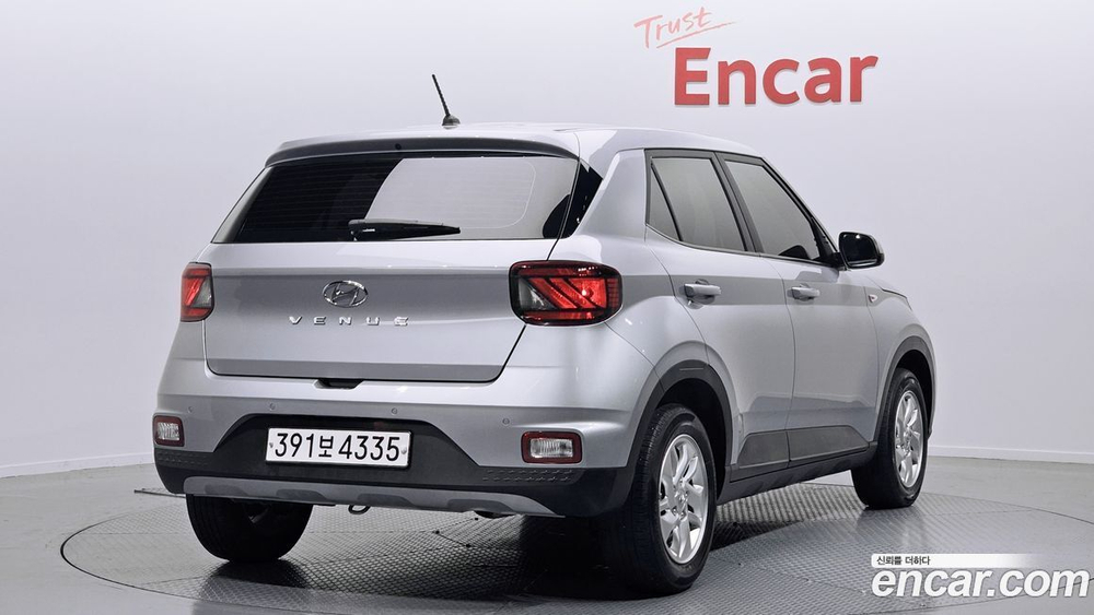 Hyundai Venue 1.6 Smart (03.2020)