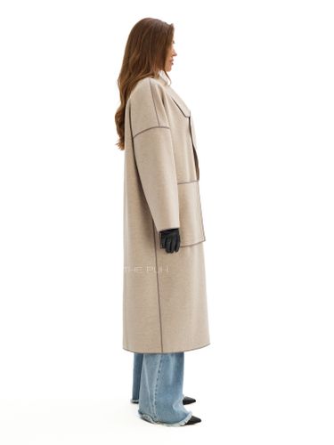 Бежевое двубортное пальто без подкладки