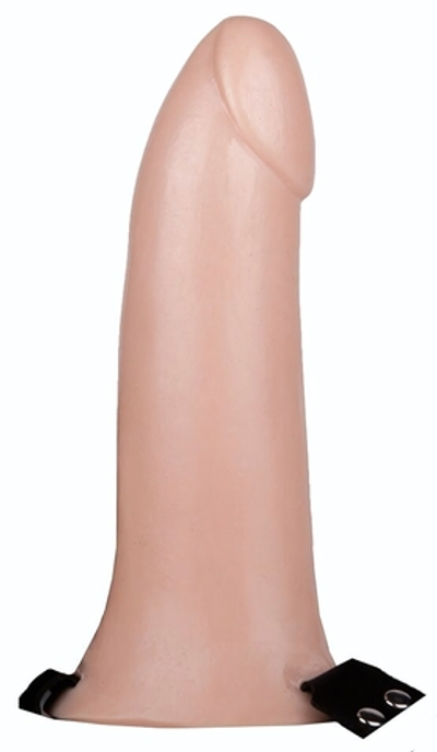 Пустотелый реалистичный фаллопротез на ремешках с заклепками - 17 см. (Цвет: телесный)
