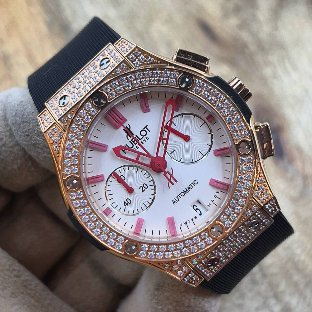 Часы Hublot