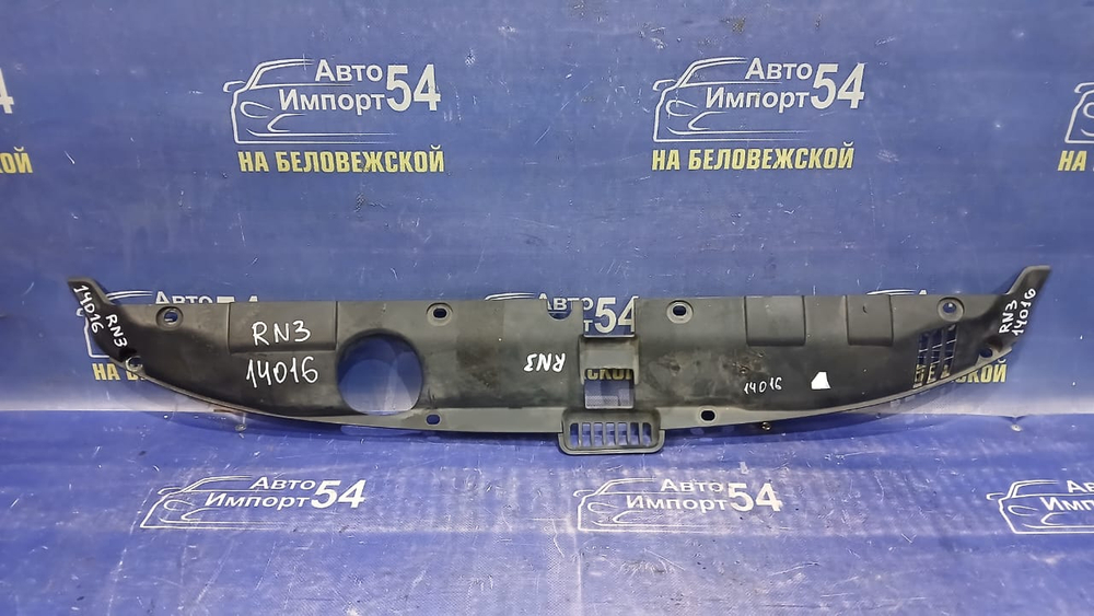 Накладка на рамку радиатора Honda STREAM 2000-2003