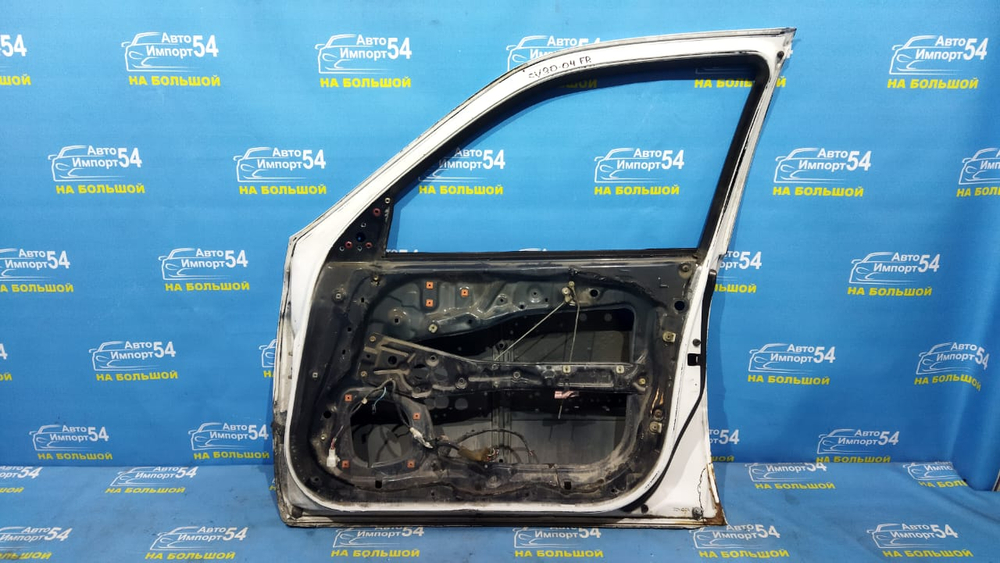 Дверь передняя правая TOYOTA CAMRY 1992
