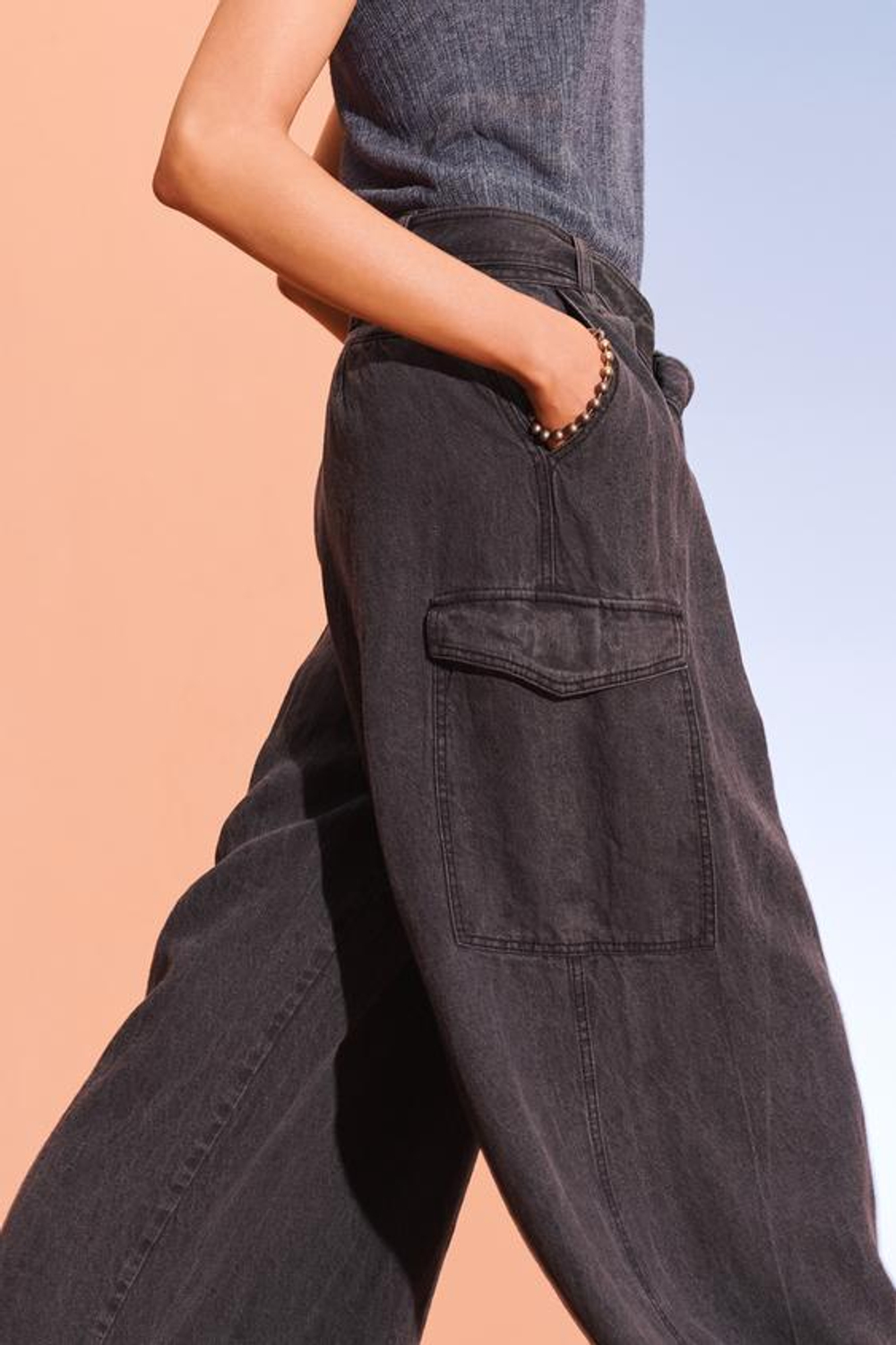 ZARA БРЮКИ С ДОБАВЛЕНИЕМ ЛЬНА, ВЫЦВЕТШИЙ СИНИЙ